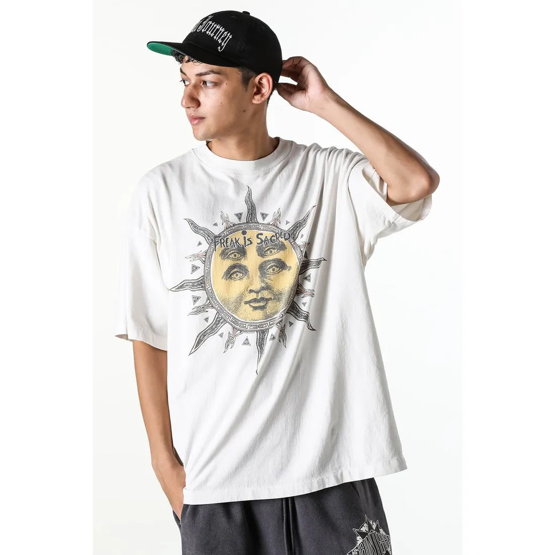 CACTUS PLANT FLEA MARKET x SAINT Mxxxxxx SUN SS TEE/WHT CPFM joint model Four-eye sun printed short sleeves Off-white S-XL Cylindrical fabric without side seams 220g high weight OE yarn ⚠️Note: It is almost meaningless if it is not a cylindrical fabric Customized CPFM joint main mark/wash mark/little angel anti-counterfeiting label Original-level printing factory Top purchasing level